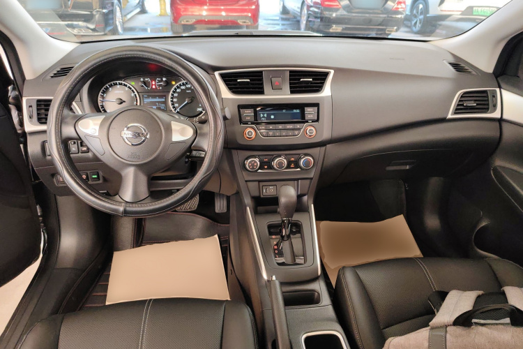 日产 轩逸 2022款 经典 1.6XE CVT舒适版中控内饰12