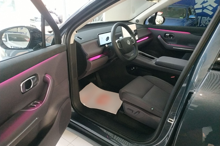 零跑汽车 零跑C10 2026款 605悦享版中控内饰20