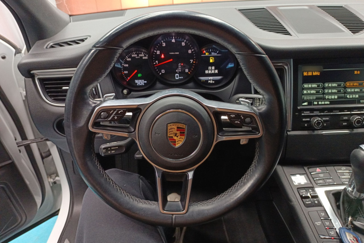 保时捷 2016款 Macan 2.0T中控内饰13