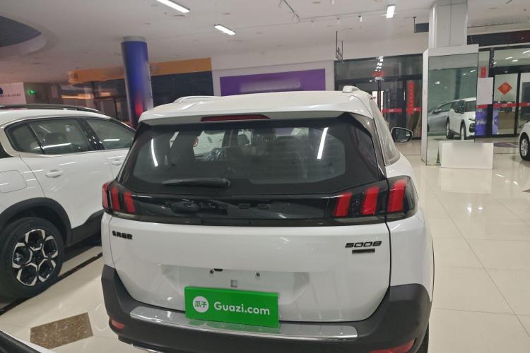 标致5008 2025款 豪华版车身外观6004