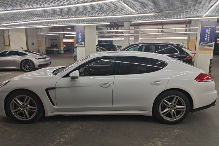 保时捷 2014款 Panamera 3.0T车身外观6005