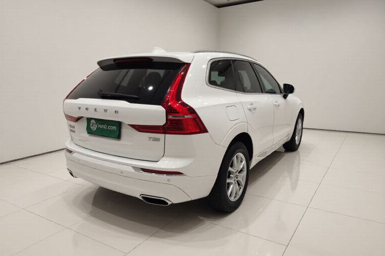 沃尔沃XC60 2021款 T5 四驱智逸豪华版车身外观7