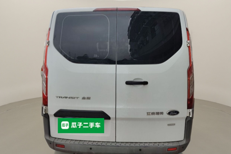 福特 全顺 2019款 2.0T汽油自动多功能商用车短轴低顶6座国VI车身外观6