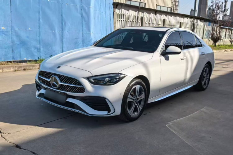 奔驰C级 2022款 C 200 L 运动版车身外观1