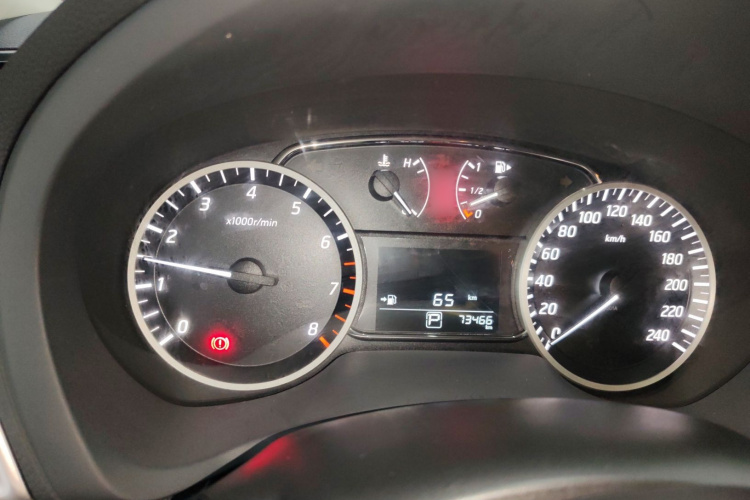 日产 轩逸 2019款 1.6XV CVT智联尊享版 国VI局部细节14