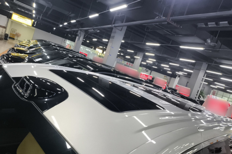 岚图汽车 岚图梦想家 2025款 PHEV 四驱旗舰乾崑版局部细节57