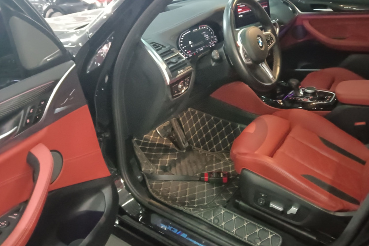 宝马X3 M 2022款 X3 M雷霆版中控内饰20