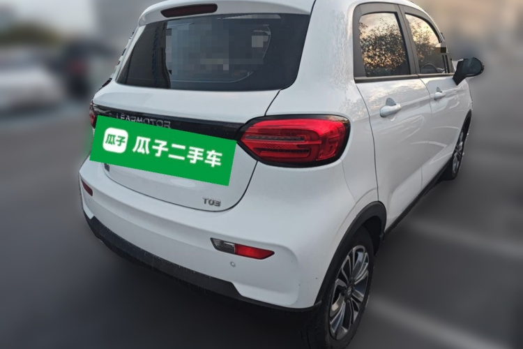 零跑汽车 零跑T03 2021款 400微糖版车身外观7