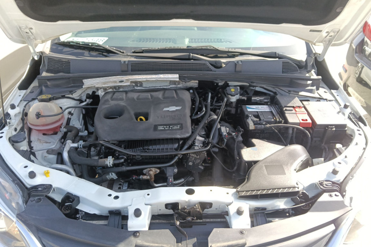 雪佛兰 科沃兹 2020款 325T 自动欣悦版机舱底盘24