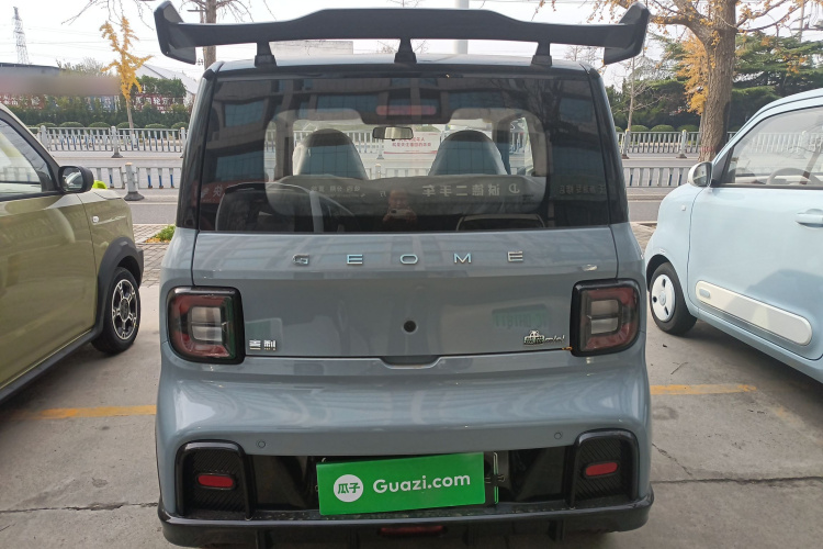 吉利银河 2025款 210km 熊猫卡丁车身外观6