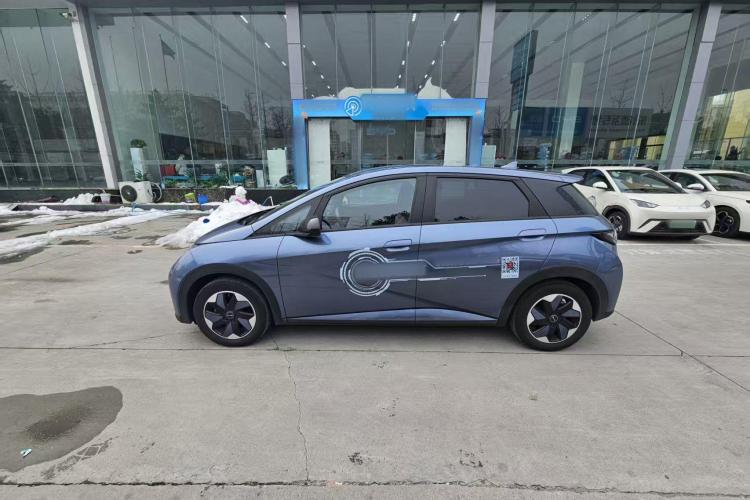 比亚迪 海豚 2023款 420km 时尚版车身外观6003