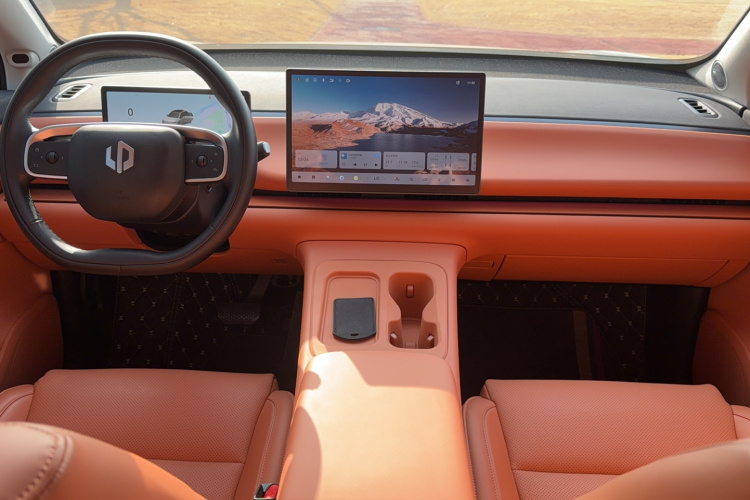 零跑汽车 零跑C10 2024款 530智享版中控内饰7003