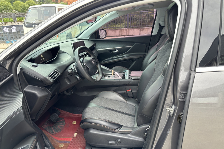 标致4008 2017款 380THP 精英版中控内饰20