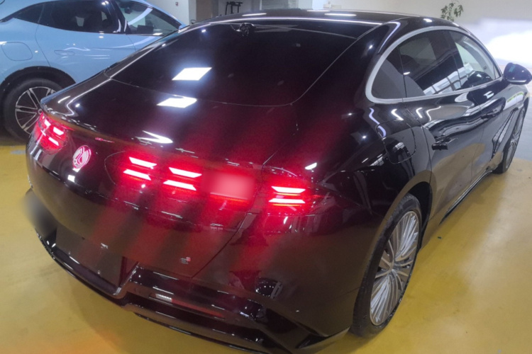 腾势Z9 2024款 1100km 四驱Ultra版车身外观6005