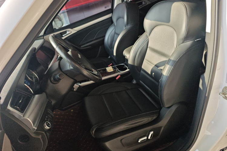 哈弗H7 2019款 2.0T 悦享型 国VI中控内饰19