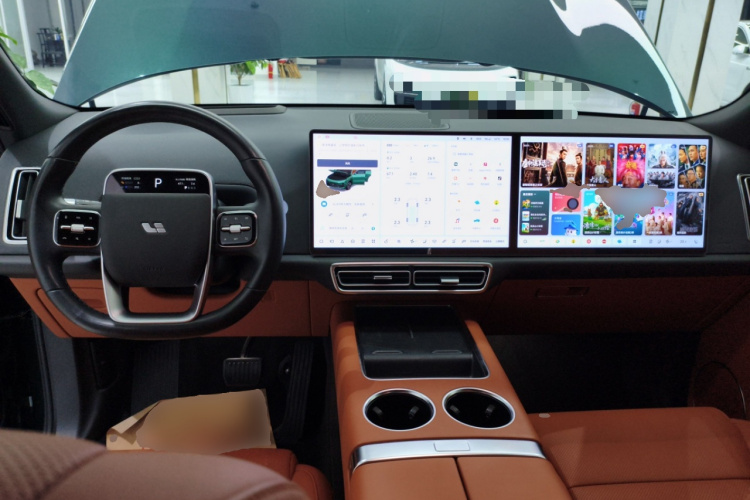 理想汽车 理想L9 2022款 Max中控内饰12