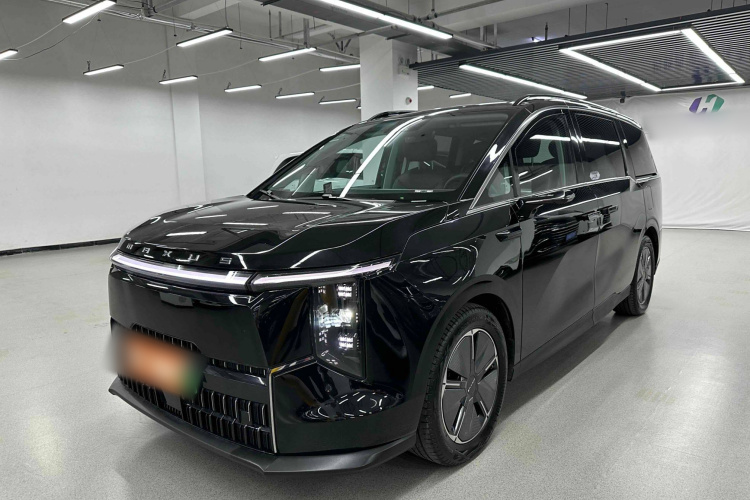 上汽大通MAXUS 大家7 2024款 超混 长续航版 旗舰版车身外观1