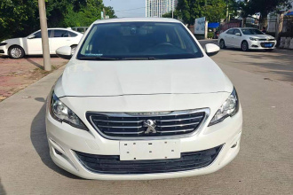 标致408 2015款 1.2T 自动豪华版