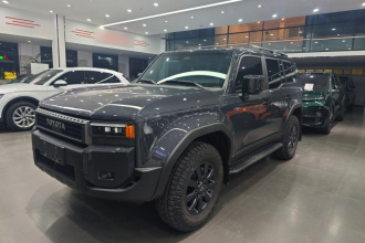 丰田 普拉多 2024款 2.4T 悍野WX版 6座