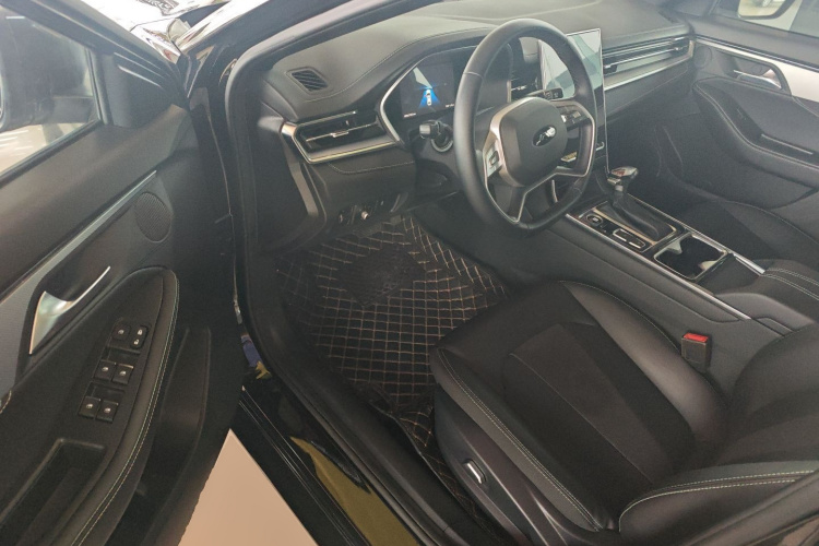 江淮汽车 江淮A5 PLUS 2023款 1.5T 自动尊贵型中控内饰20