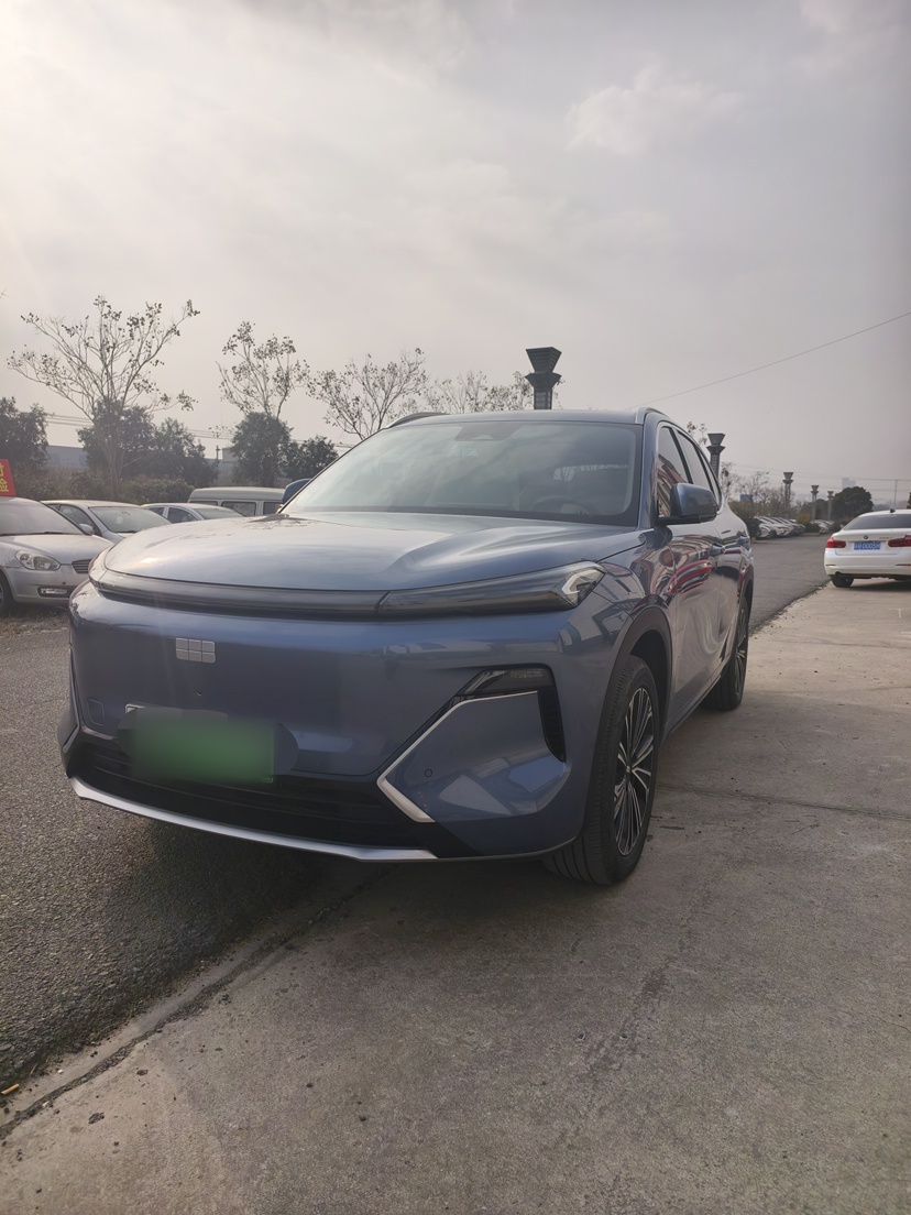 2025款 银河星舰7 EM-i 120km 领航版图片