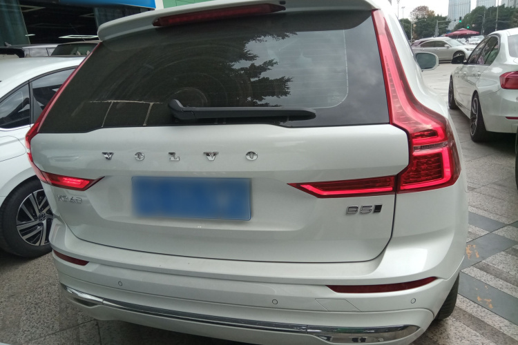 沃尔沃XC60 2025款 B5 四驱智逸豪华版车身外观6004