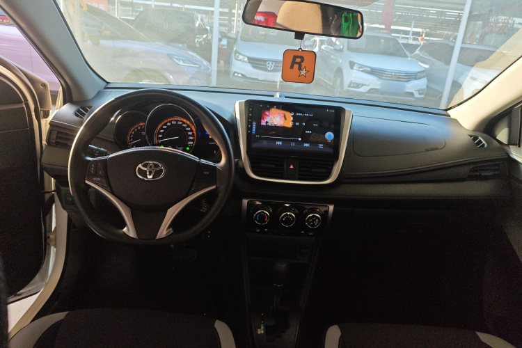 丰田 YARiS L 致炫 2022款 致炫X 1.5L CVT领先PLUS版中控内饰12