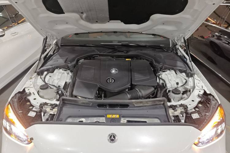 奔驰C级 2023款 改款二 C 260 L 运动版局部细节24