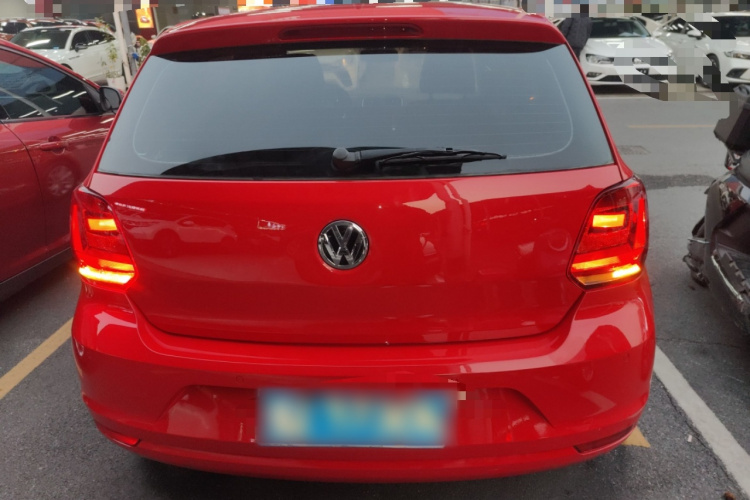 大众 Polo 2016款 1.6L 自动舒适型车身外观6