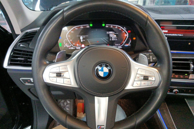 宝马X5 2022款 改款 xDrive 30Li M运动套装中控内饰13