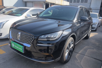 林肯 冒险家 2022款 2.0T 两驱尊雅版