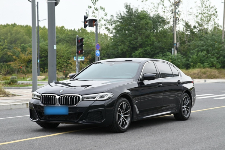 宝马5系 2021款 改款 525Li M运动套装车身外观6003