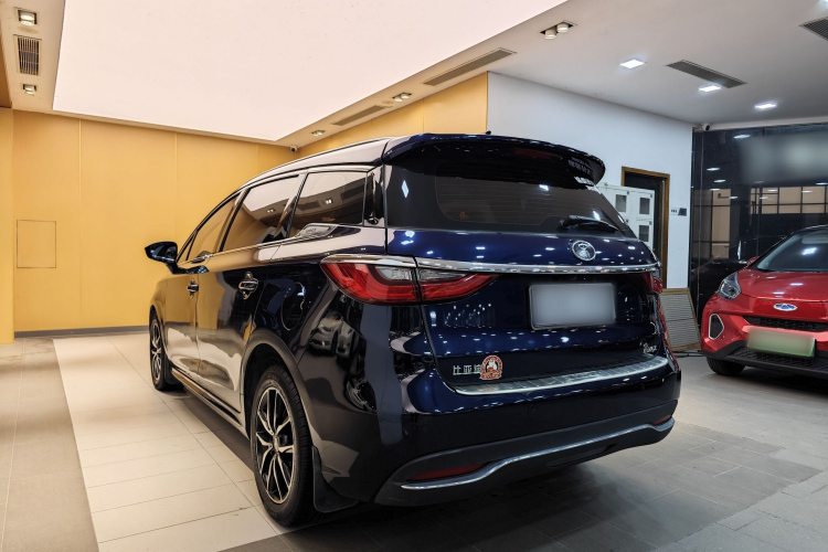 比亚迪 宋MAX 2017款 1.5T 自动智联精英型 7座车身外观6014