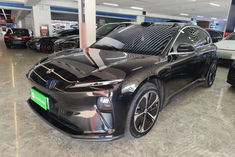 蔚来ET5T 2024款 75kWh Touring车身外观1