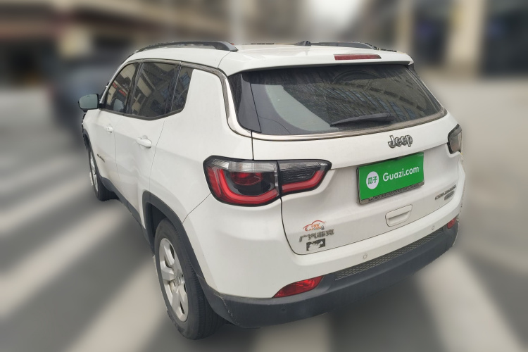 Jeep 指南者 2017款 200T 自动家享版车身外观5