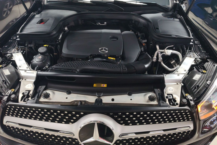 奔驰GLC 2021款 GLC 300 L 4MATIC 豪华型机舱底盘24