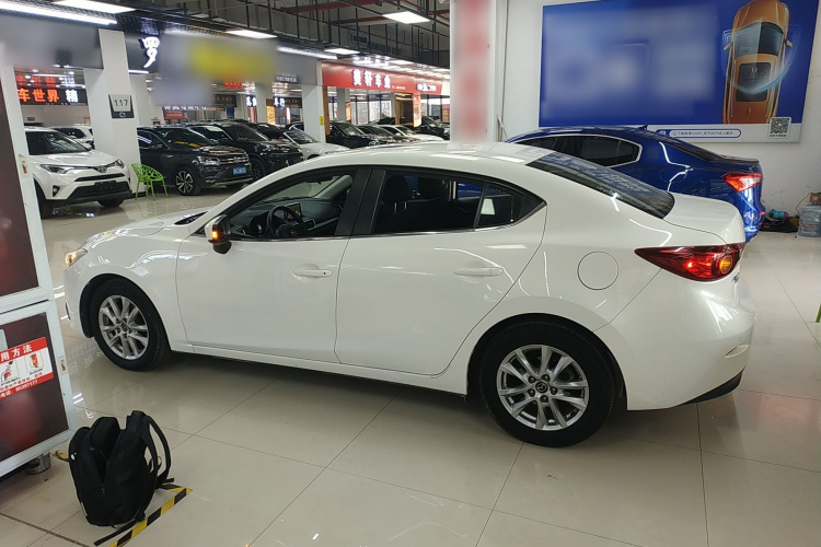 马自达3 昂克赛拉 2016款 三厢 1.5L 自动豪华型车身外观6003