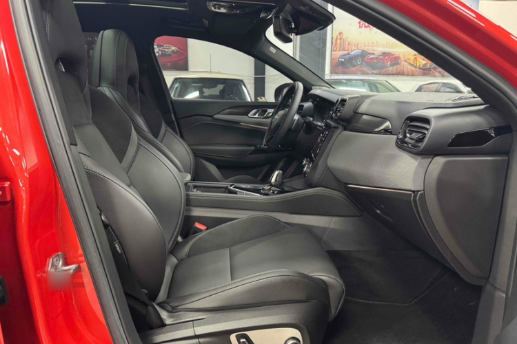 领克03 2021款 2.0TD 自动劲 冠军版中控内饰7003