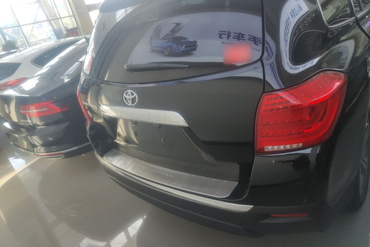 丰田 汉兰达 2012款 2.7L 两驱7座豪华版车身外观6004