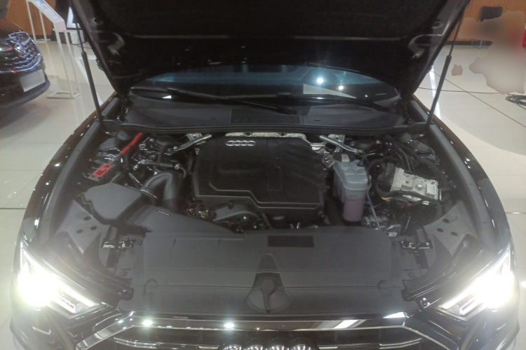奥迪A6L 2025款 45 TFSI 臻选动感型局部细节24