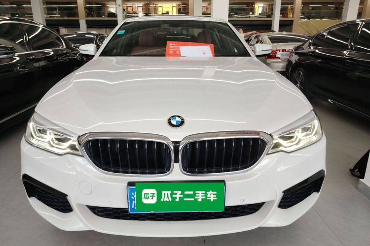 宝马5系 2020款 530Li 领先型 M运动套装车身外观6001
