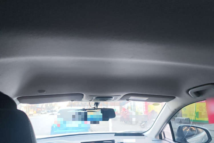 丰田 锋兰达 2023款 2.0L CVT精英版中控内饰22