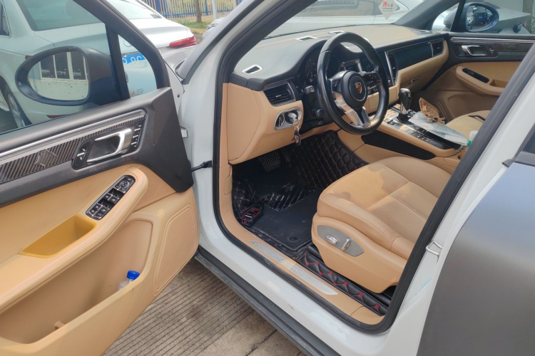保时捷 2017款  Macan 2.0T中控内饰7003