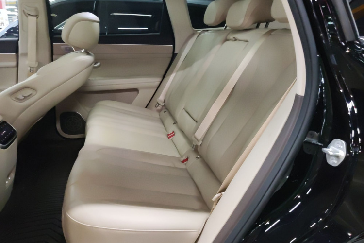 鸿蒙智行 问界M7 2024款 1.5T 智驾后驱Pro版 5座中控内饰21