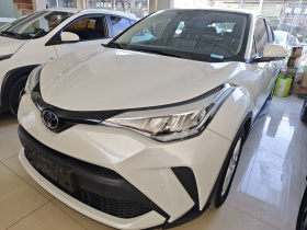 丰田C-HR 2022款 2.0L 舒适版