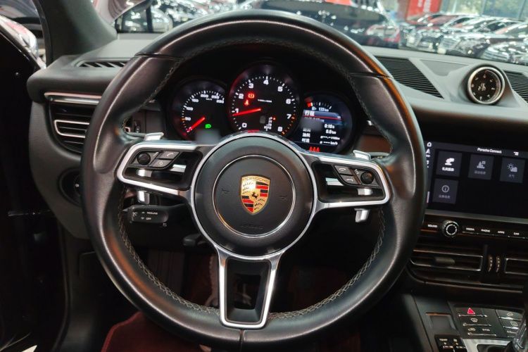 保时捷 2018款 Macan 2.0T中控内饰13