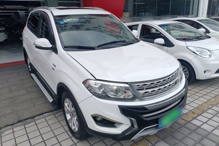 奇瑞 瑞虎5 2014款 2.0L CVT家尊版车身外观6002