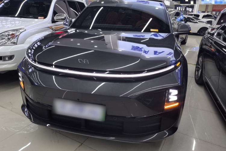 理想汽车 理想L6 2024款 Pro车身外观2