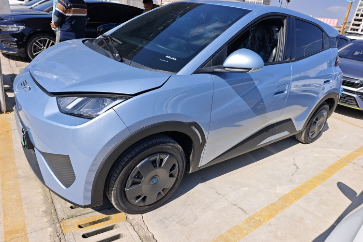 比亚迪 海鸥 2025款 智驾版 305km 活力版车身外观4