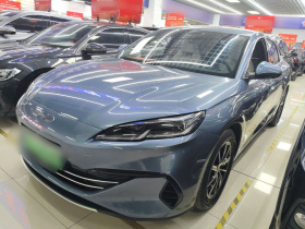 比亚迪 海豹06新能源 2024款 DM-i 120KM尊荣型